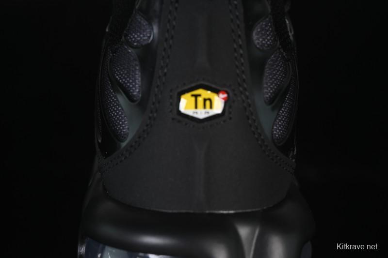 Nike Air Max Plus Retro Running Shoes with Air Cushion - IM4868-010