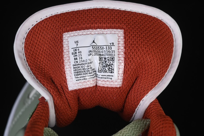 Nike Air Jordan 1 Low AJ1 White Green Red Low-top Casual Skate Shoes - 553558-133