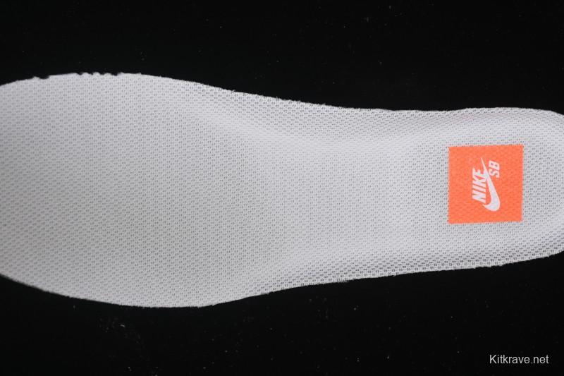 Nike SB Dunk Low Saturn Gold Low-Top Skate Shoes - FJ1674-700