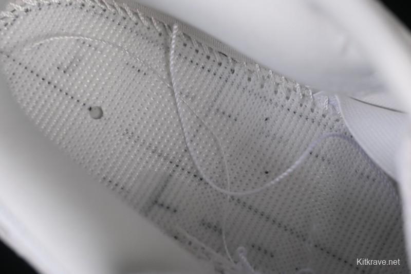 Nike SB Dunk Low Pro B Skate Shoes in Pale Ivory - HJ0367-100