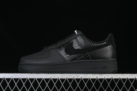 Nike Air Force 1'07 Low Casual Sneakers with Full-Length Air Cushion - HQ1977-001