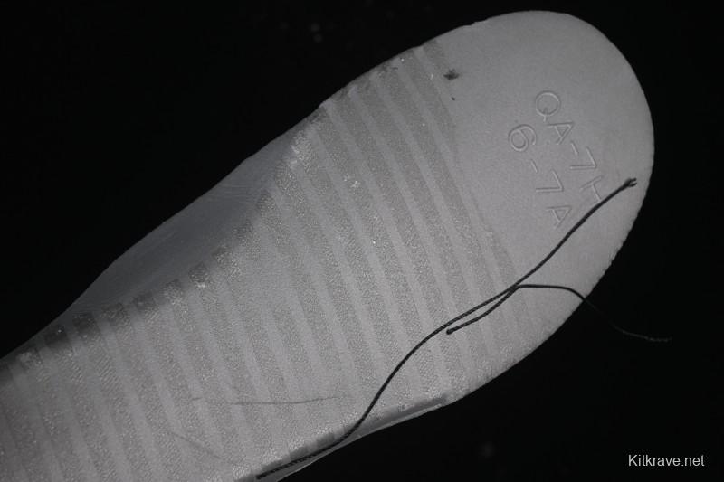 Nike Air Force 1'07 Low Casual Sneakers with Full-Length Air Cushion - IB0018-004