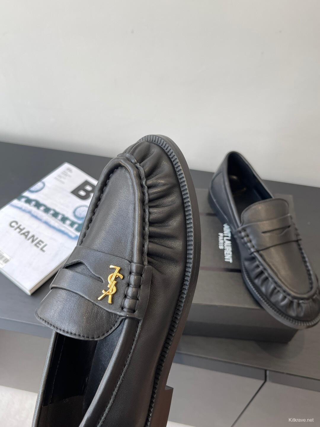 Saint Laurent Classic Loafer Mule Flats - KFY00350