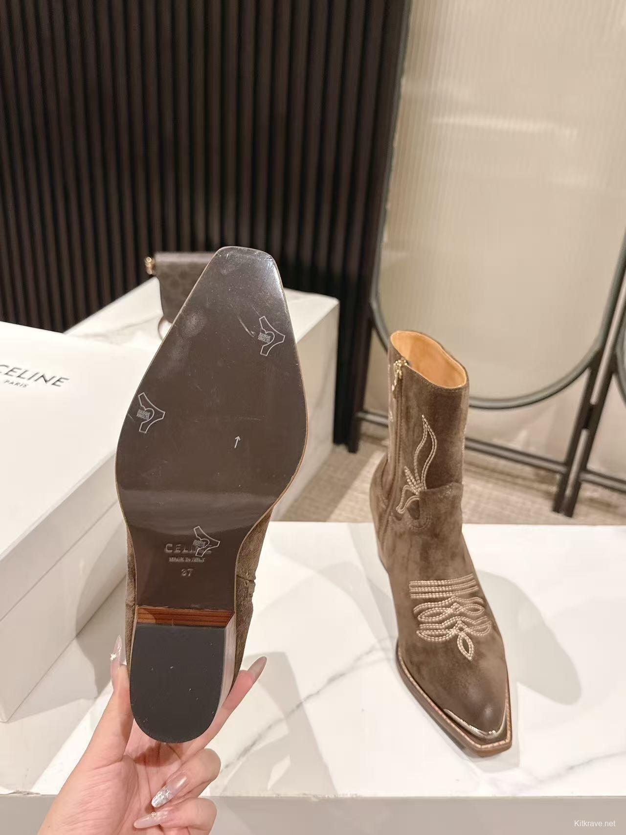 CELINE Fall/Winter 2025 Retro Fashion Ankle Boots - LY00440