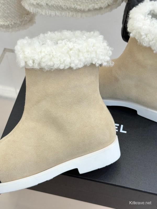 Chanel 2025 SS Double C Color-Block Shearling Snow Boots - KFY00300