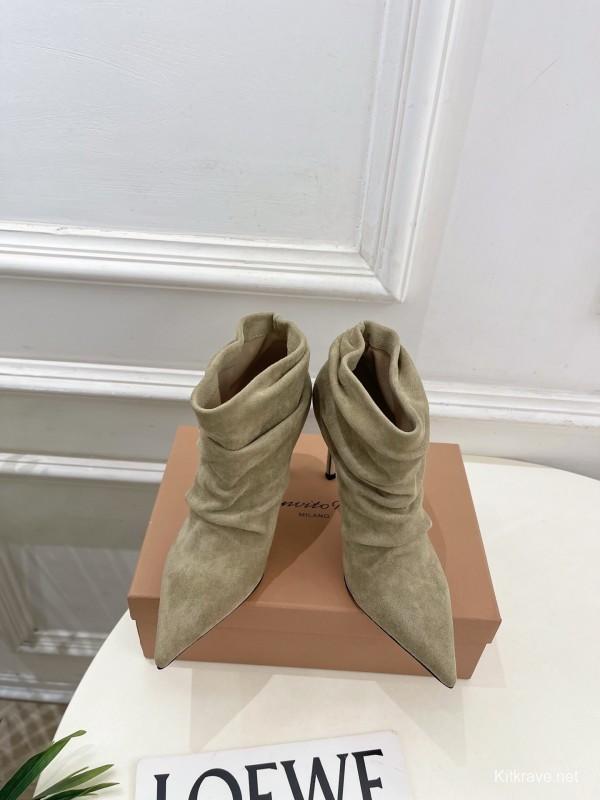 Gianvito Rossi GR Pointed Toe Retro Pleated High Heel Ankle Boots - KFY00340