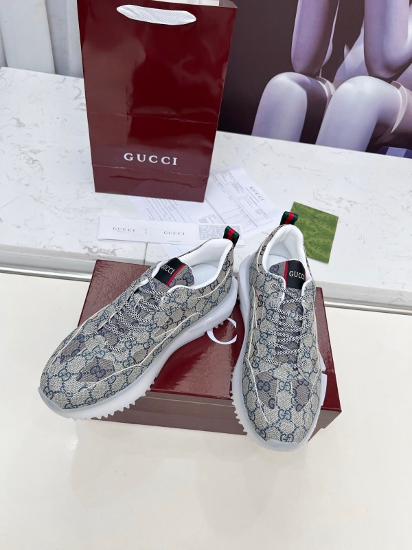 Gucci 2025/SS 2.0 Sneakers with Retro-Futuristic Design and Reflective Stripes - LY00320