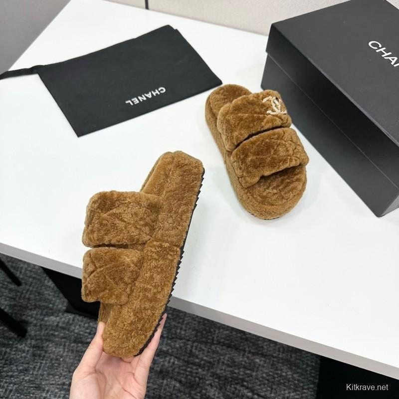 Chanel 2025 SS New Autumn Winter Lazy Sheep Genuine Wool Lazy Slippers Chanel Quilted Thick Sole Fur Slides - LY00300