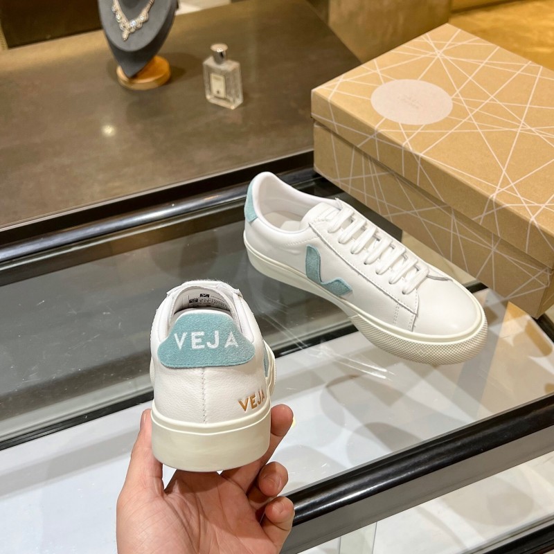 VEJA Classic White Sneakers V Logo Lace-Up Retro Flat Platform Casual Sports Shoes - LY00220