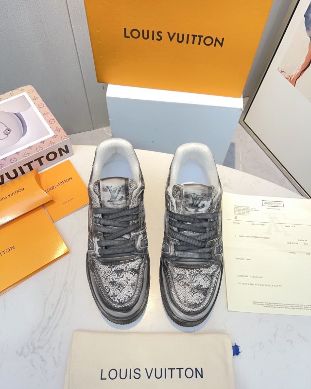 LV Trainer Basketball Series Washed Canvas Sneakers - LY00430