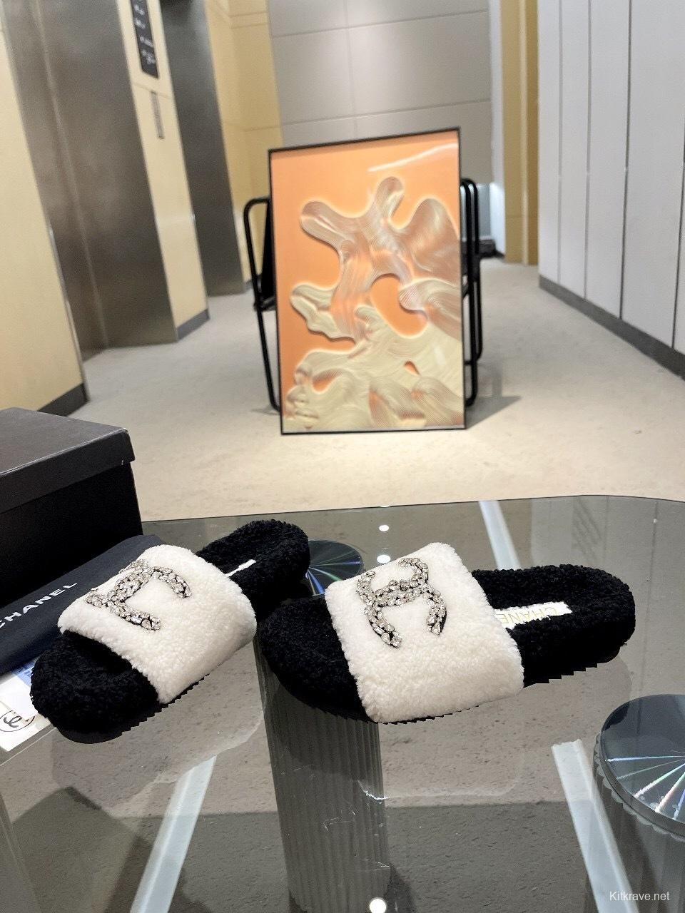 Chanel 2025 SS New Wool Slippers Soft Wool - LY00280
