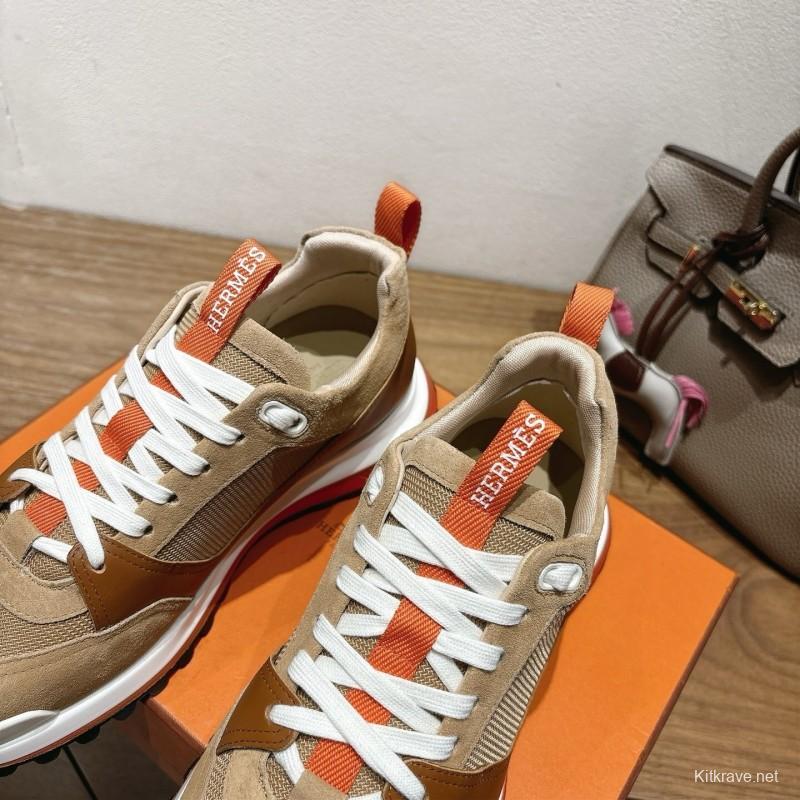 H Boots Classic Chelsea Boots with British Color Block Design - AS00410