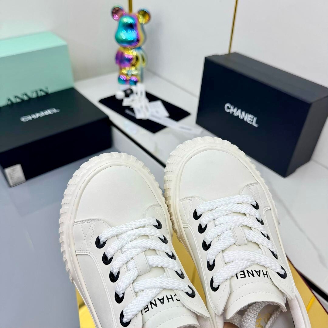 Chanel 2025 SS Panda Loafers Casual Sports Shoes - LY00330