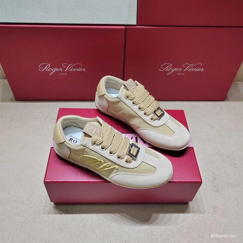 Roger Vivier SS25 Casual Sneakers Classic Design - L Y00300