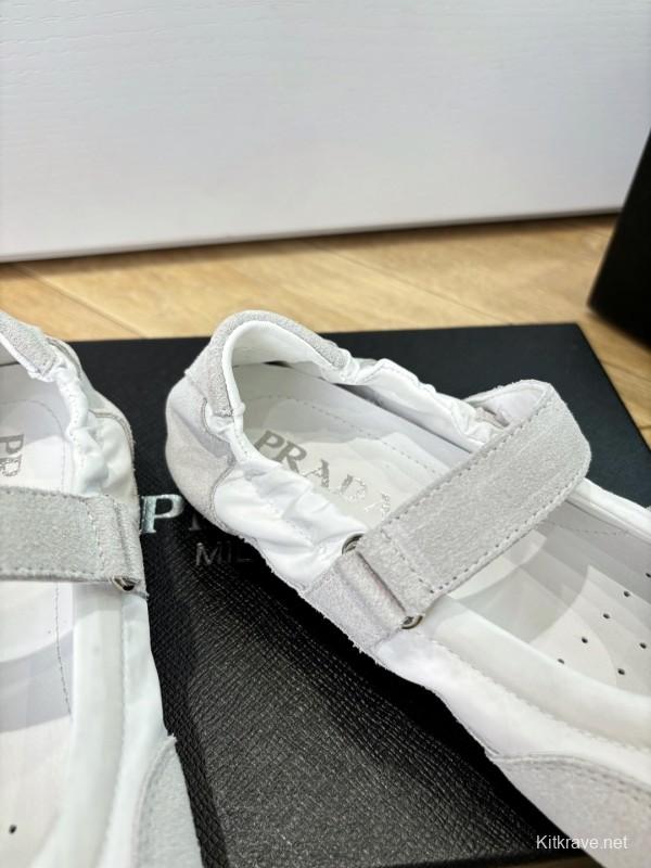 Prada Metal Toe Thin Sole Training Shoes Casual Sneakers - LY00260