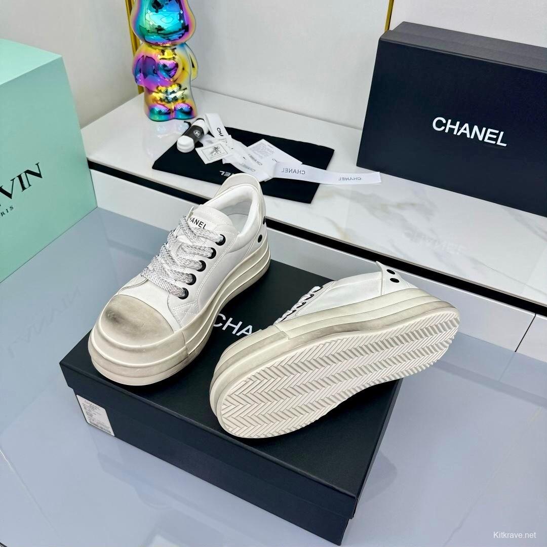 Chanel 2025 SS Classic Panda Dirty Sneakers Bread Shoes - LY00330