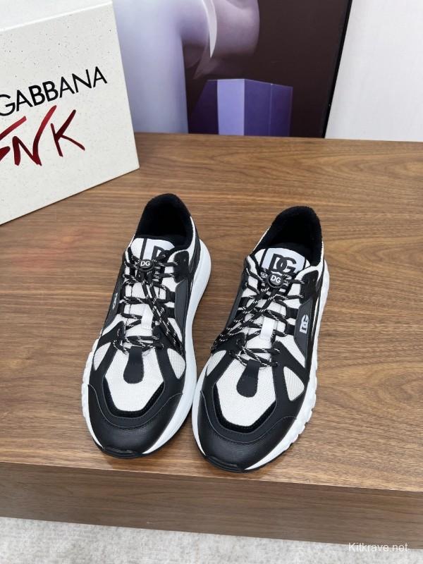 Dolce & Gabbana 2025 SS Casual Shoes with Exaggerated Fashion Style - AS00320