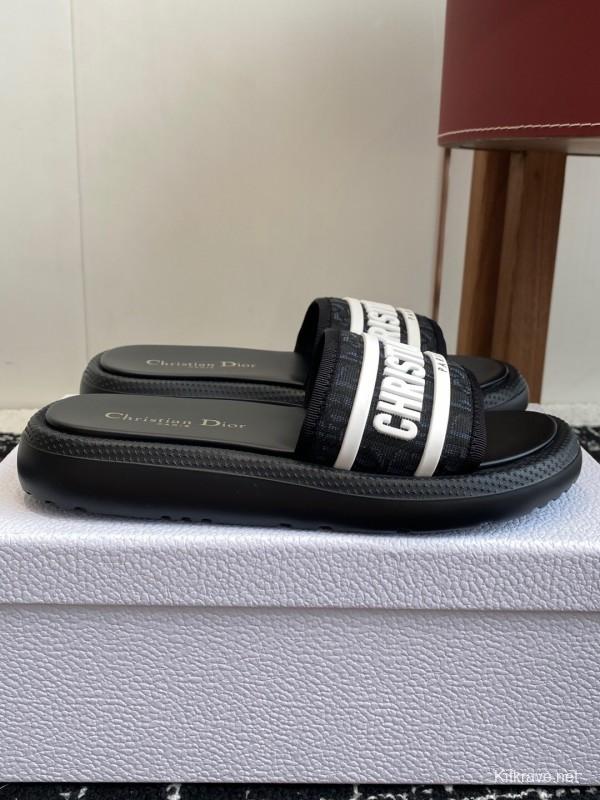 Dior Spring Summer 2025 Latest Lightweight Foam Sole Beach Sandals - KFY00260