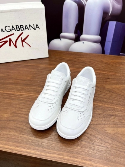 Dolce & Gabbana 2025 SS Casual Shoes with Exaggerated Fashion Style - AS00270