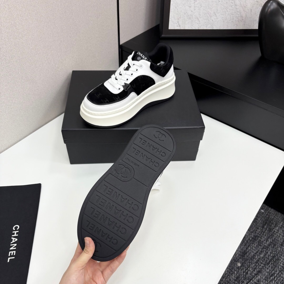 Chanel 2025 SS Panda Casual Sports Shoes - LY00340