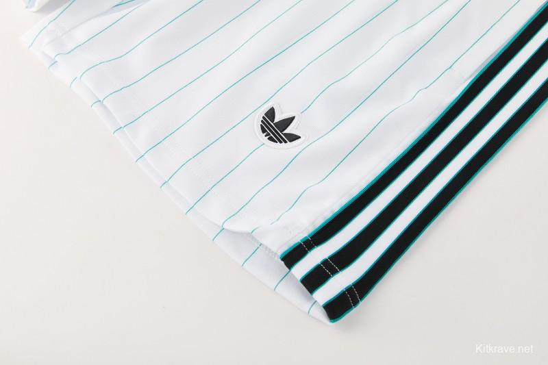 26/27  Liverpool White Short Sleeve+Soccer Shorts