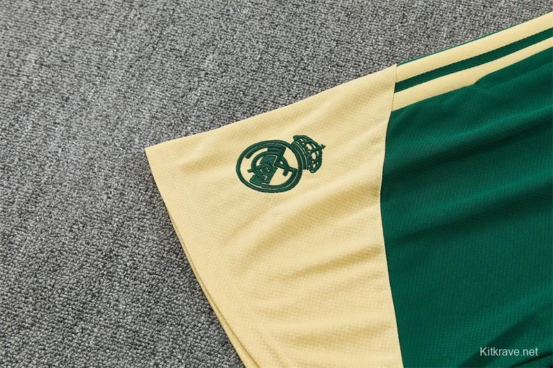 2026 Real Madrid Green Camouflage  Short Sleeve+Soccer Shorts