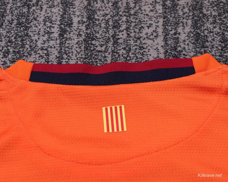Retro Kids 12/13 FC Barcelona Away Jersey