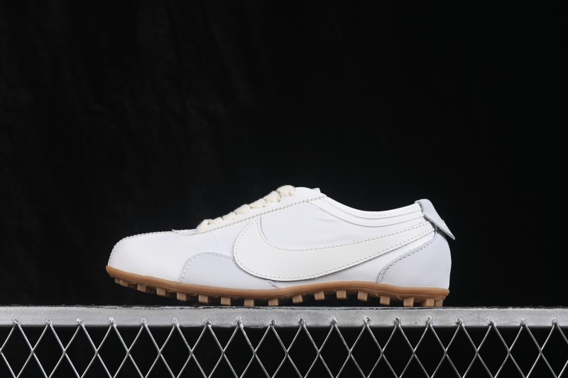 Nike Moon Shoe SP Retro Low-Top Lifestyle Sneakers with Cushioned Sole - IW0955-100