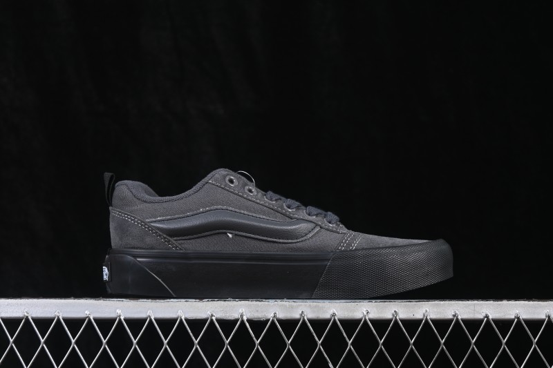 Vans Old Skool Low-Top Casual Skateboarding Shoes - VN000EE6O79