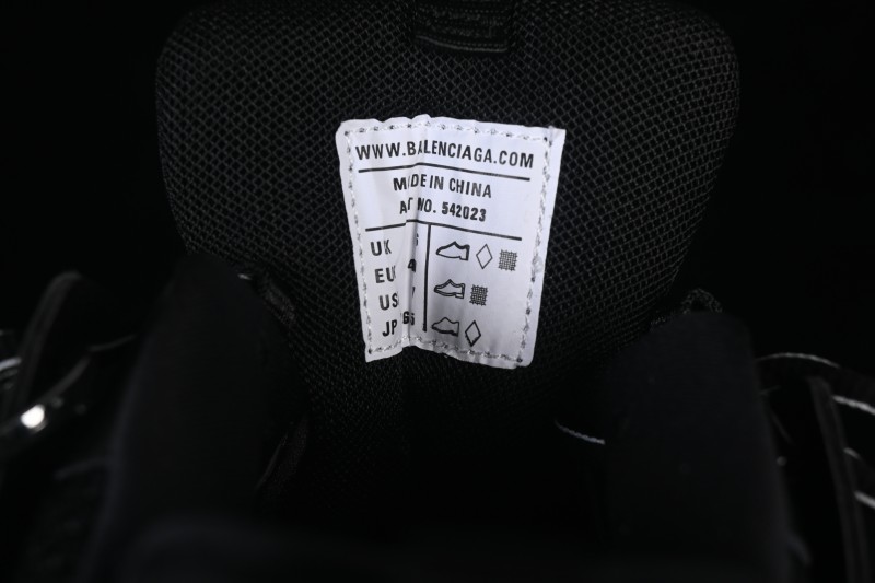 Balenciaga Track Charms Man Running Shoes with Transparent Heel Strap Detail - WTRHM1000