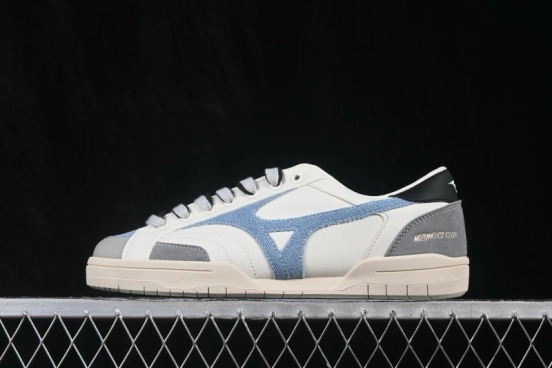 Mizuno CT Club Retro Casual Low-Top Skate Shoes with Breathable Comfort - D1GH261002