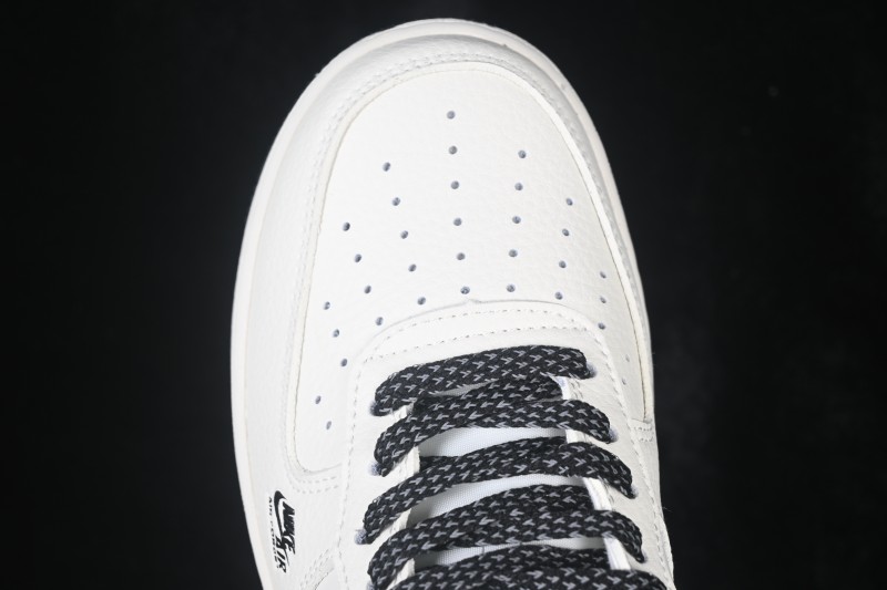 Nike Air Force 1 '07 Low Basketball Shoes with Full-Length Air Cushion - DN9688-103