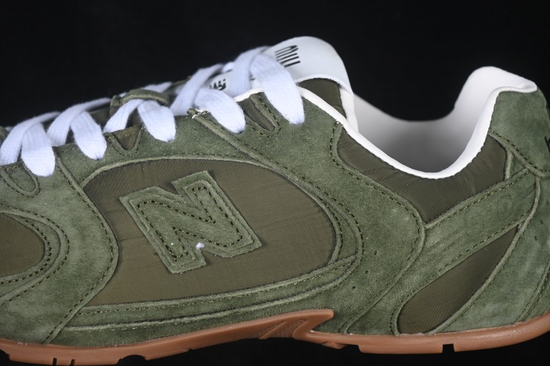 MiuMiu x New Balance 530 Low-Top Classic Retro Casual Lifestyle Shoes - AJD4