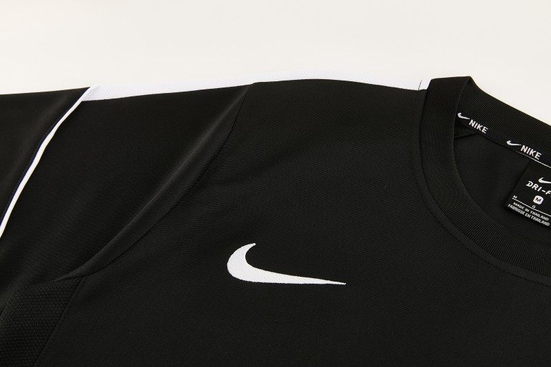 26/27 Nike 10  Black Short Sleeve+Soccer Shorts
