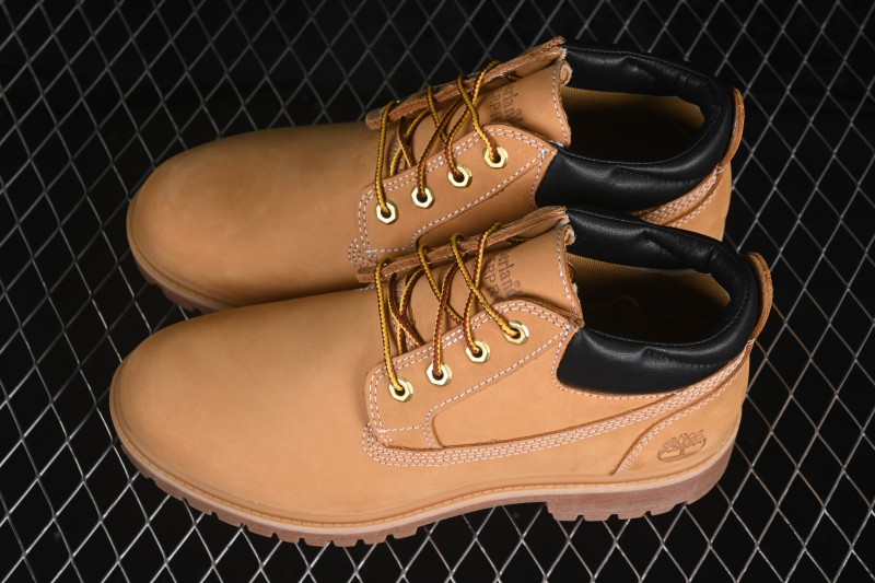Timberland Classic Low-Top Yellow Boots - 073538