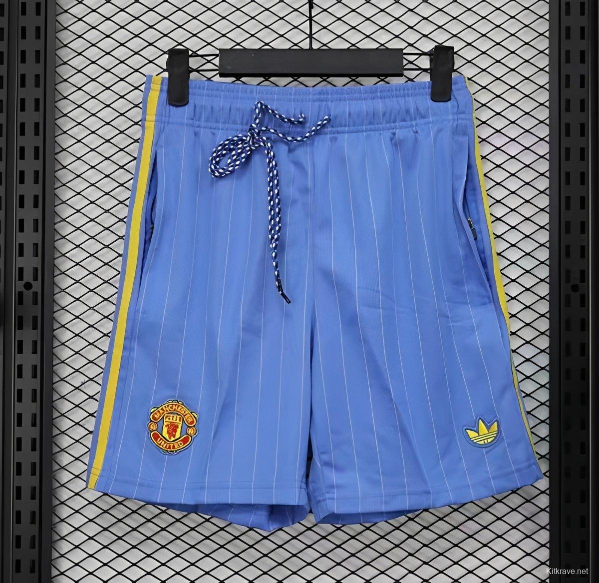 Retro Player Version  1990/91 Manchester United Third Sky Blue with Pinstripe Pattern Shorts
